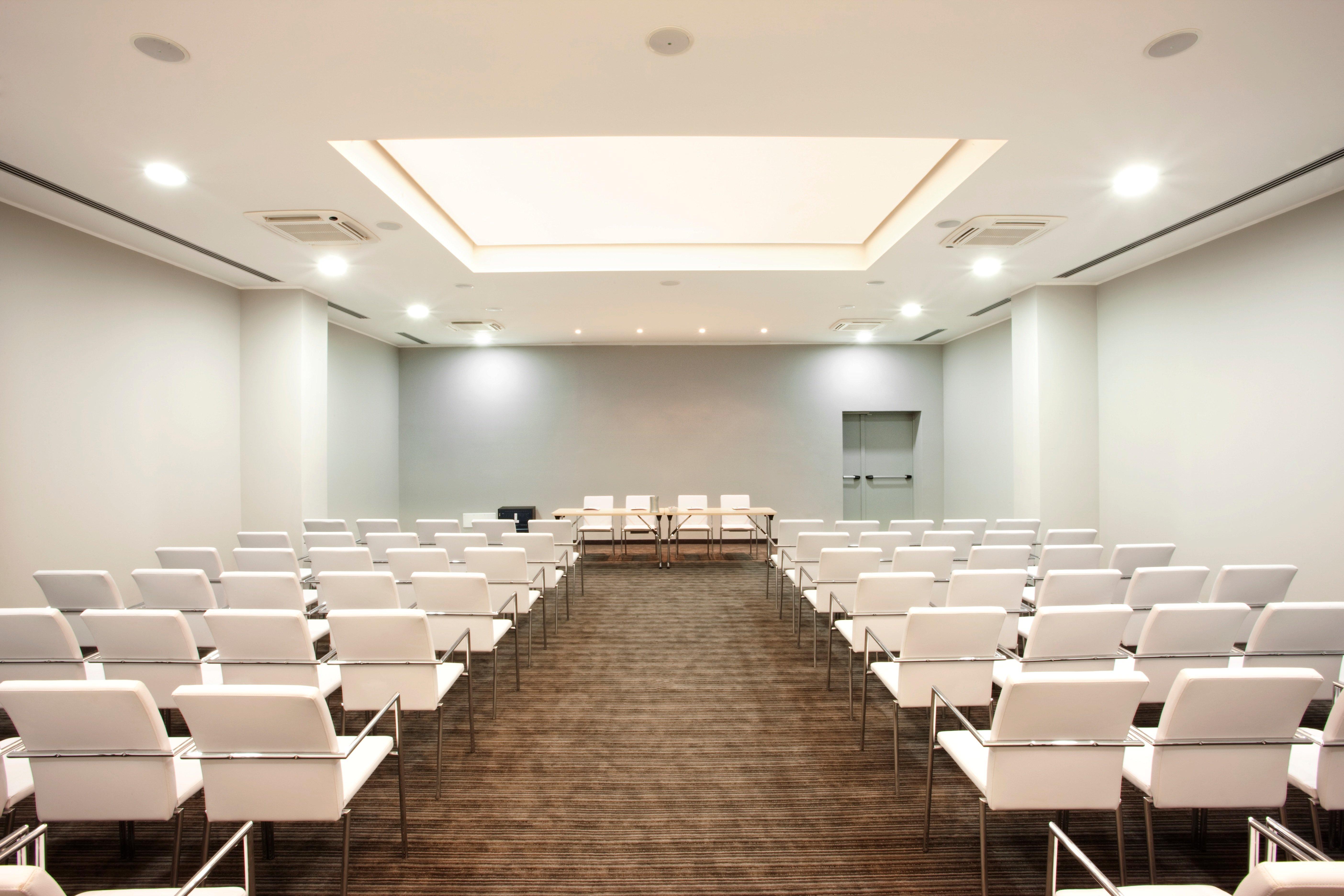By Ihg 4* Genua